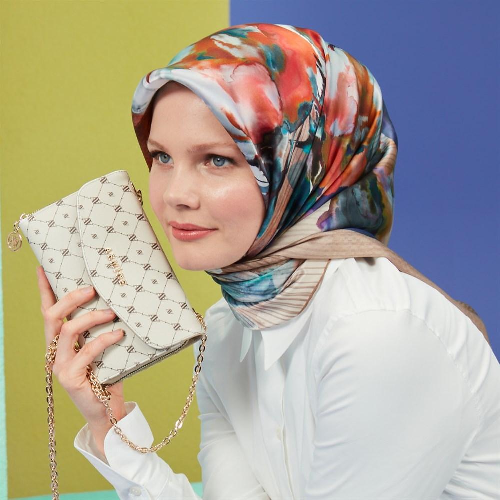 2021 Luxury Brand Silk Scarf Female Letter Print Women Wrap Lady