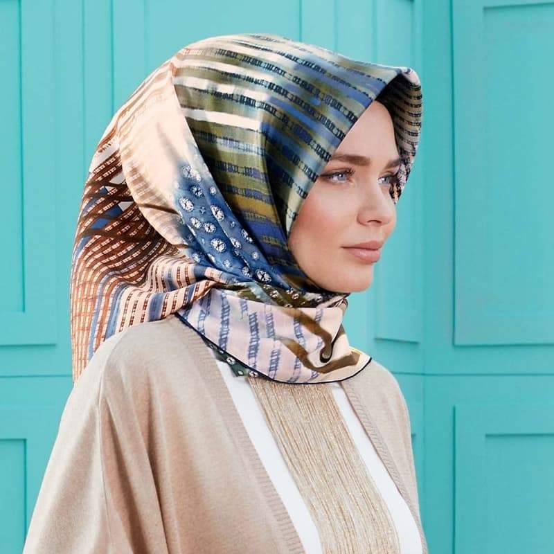 Armine Aida Square Silk Hijab – HijabPlanet Co.